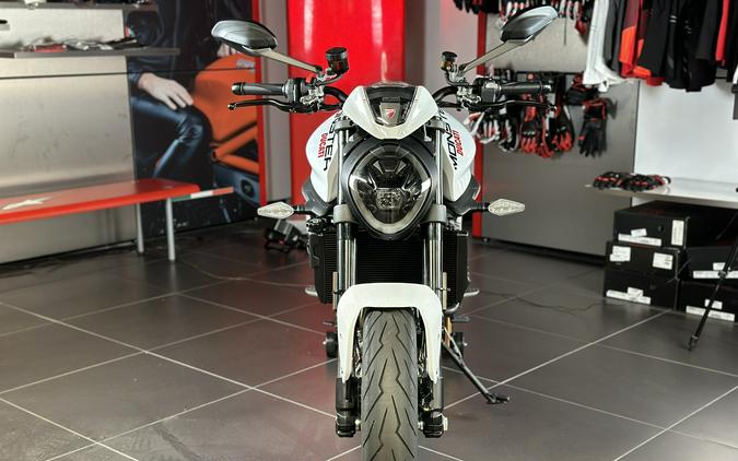 2024 Ducati MONSTER