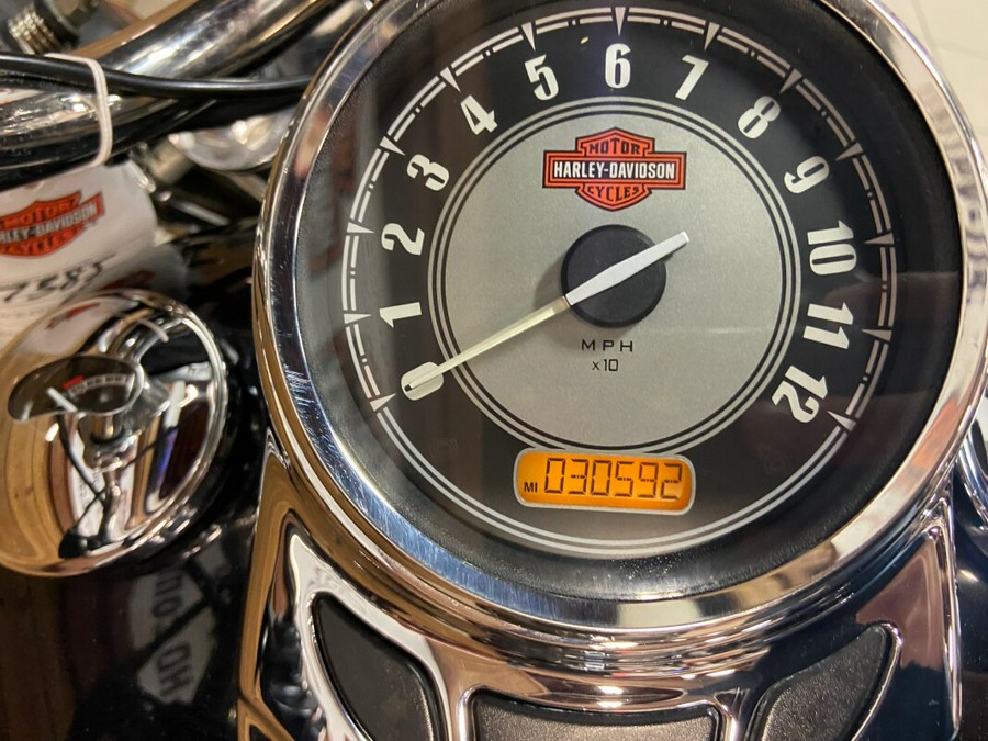 2013 Harley-Davidson Heritage Softail TT Midnight Prl/Bril Silver Prl FLSTC