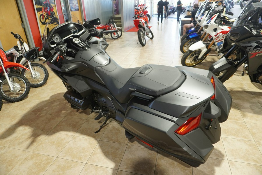 2025 Honda GOLD WING 50TH ANNIVERSARY