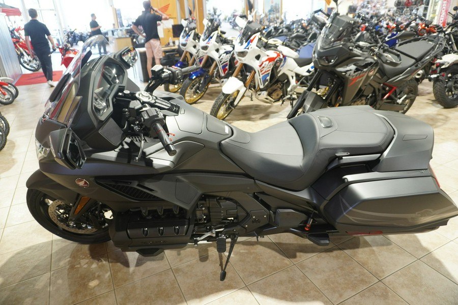 2025 Honda GOLD WING 50TH ANNIVERSARY