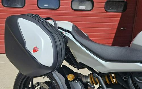 2023 Ducati Supersport 950 S Arctic White