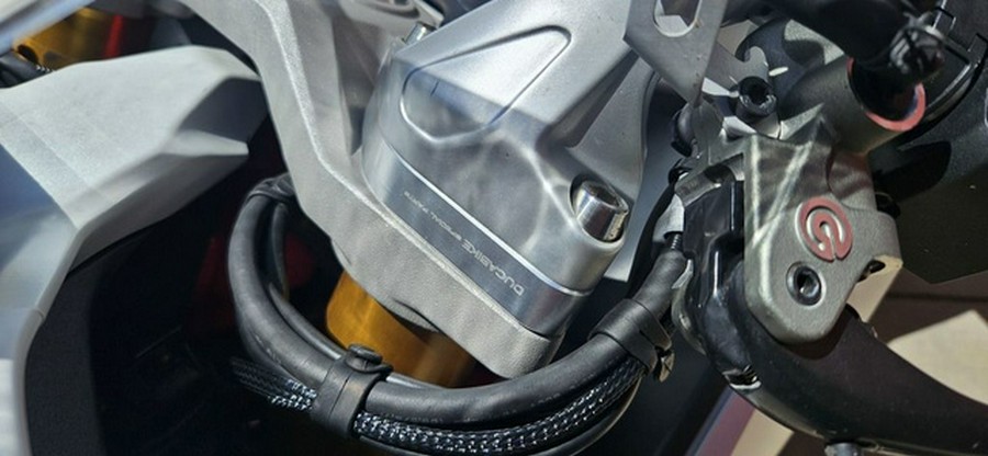 2023 Ducati Supersport 950 S Arctic White