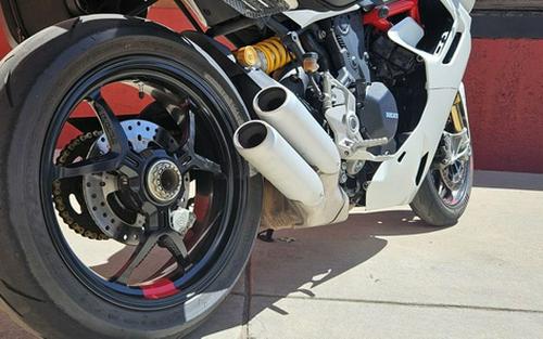 2023 Ducati Supersport 950 S Arctic White