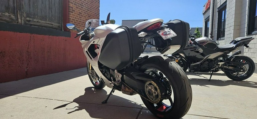 2023 Ducati Supersport 950 S Arctic White