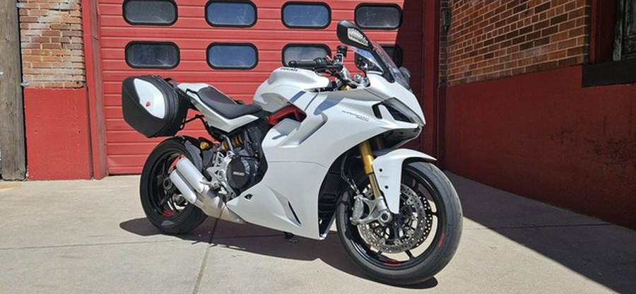 2023 Ducati Supersport 950 S Arctic White