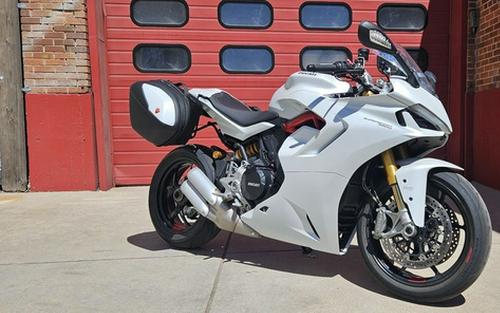 2023 Ducati Supersport 950 S Arctic White