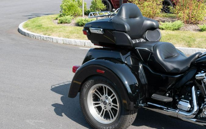 2020 Harley-Davidson Tri Glide Ultra FLHTCUTG