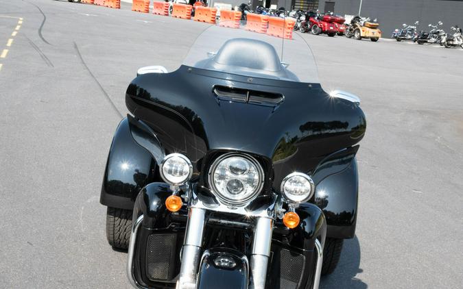 2020 Harley-Davidson Tri Glide Ultra FLHTCUTG