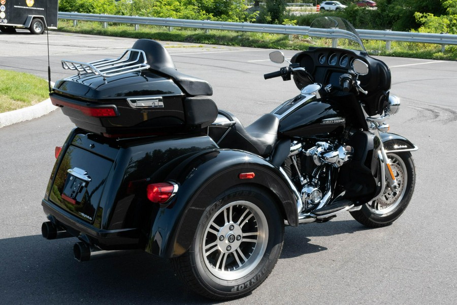 2020 Harley-Davidson Tri Glide Ultra FLHTCUTG