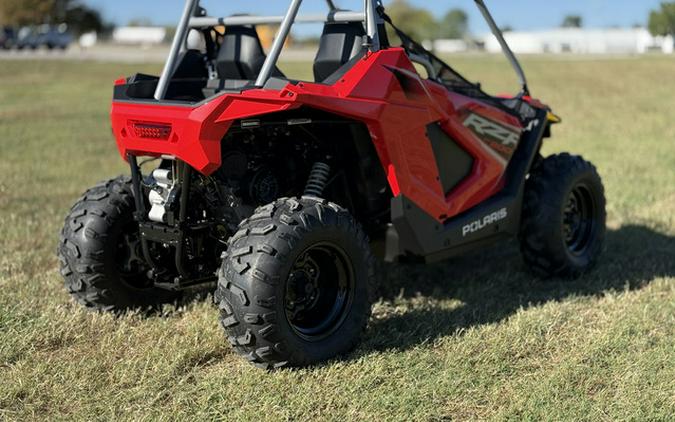 2026 Polaris RZR 200 EFI