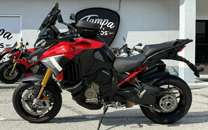 2026 Ducati MULTISTRADA V4 PIKES PEAK