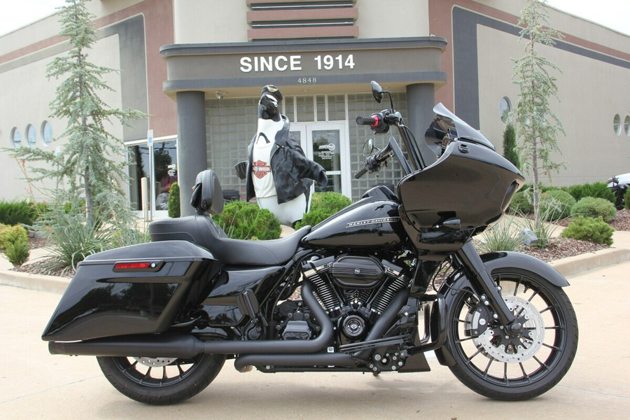 2018 Harley-Davidson Road Glide Special