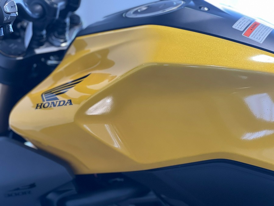 2025 Honda CB300R ABS