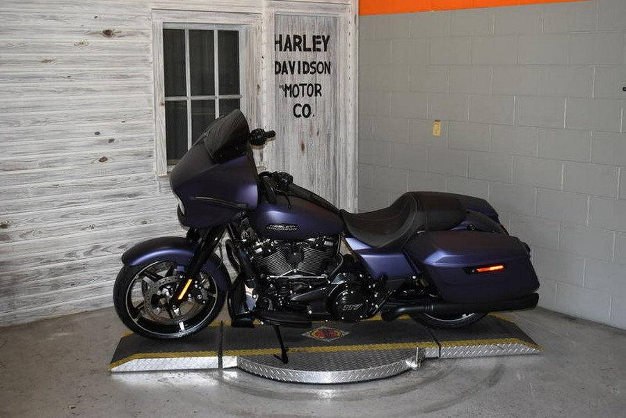 2025 Harley-Davidson® FLHX - Street Glide®