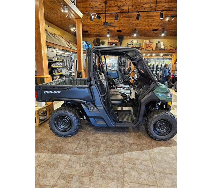 2026 Can-Am Defender HD9