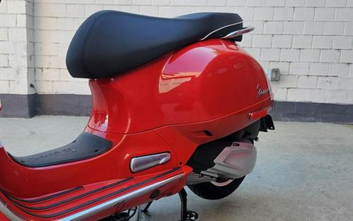 2027 Vespa GTS 310 Super