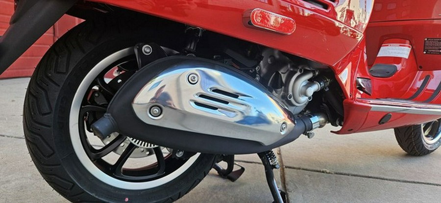 2027 Vespa GTS 310 Super