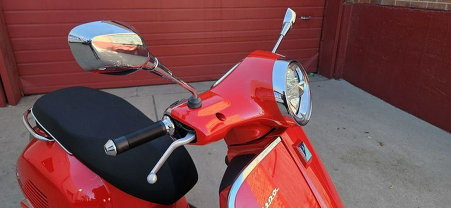 2027 Vespa GTS 310 Super