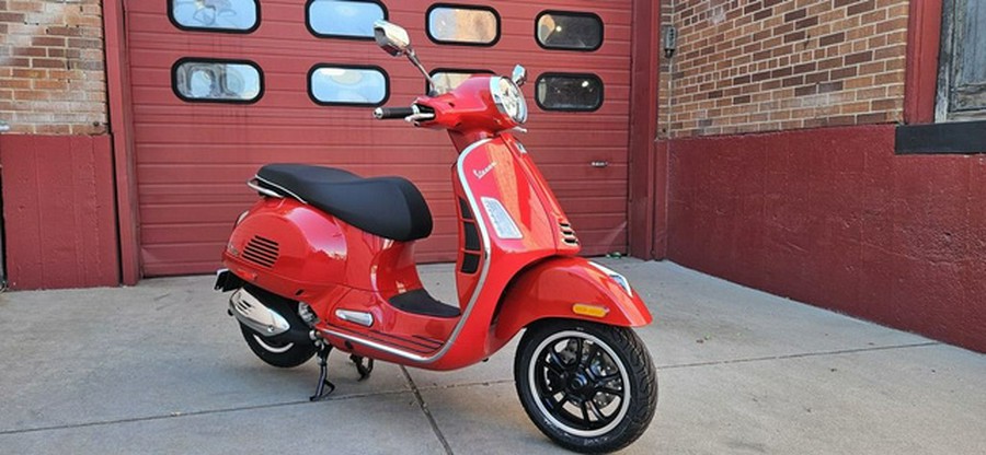 2027 Vespa GTS 310 Super