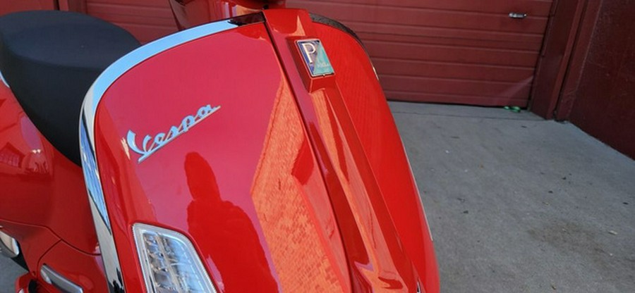 2027 Vespa GTS 310 Super