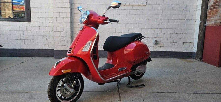 2027 Vespa GTS 310 Super