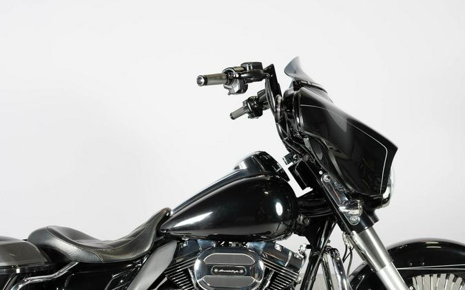 2016 Harley-Davidson Street Glide Special FLHXS