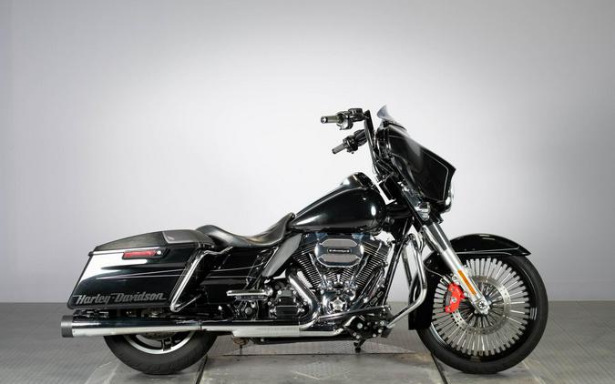 2016 Harley-Davidson Street Glide Special FLHXS
