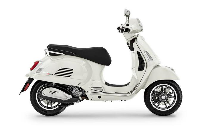 2023 Vespa GTS Super 300