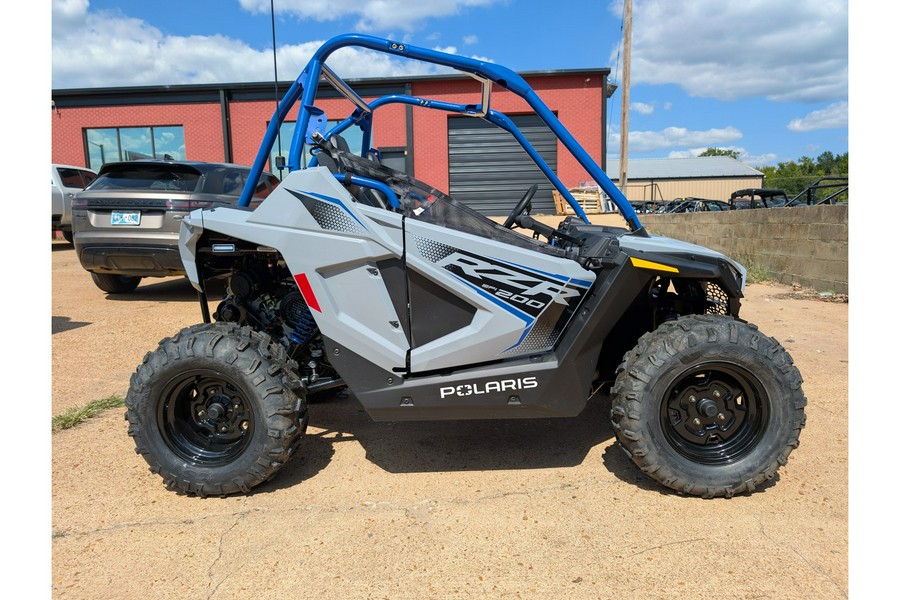 2026 Polaris RZR 200 EFI