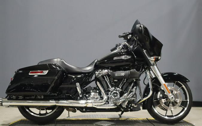 2023 Harley-Davidson Street Glide Vivid Black
