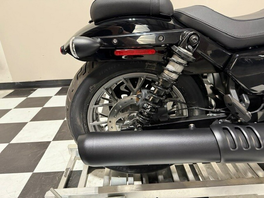 RH975S 2026 Nightster Special®