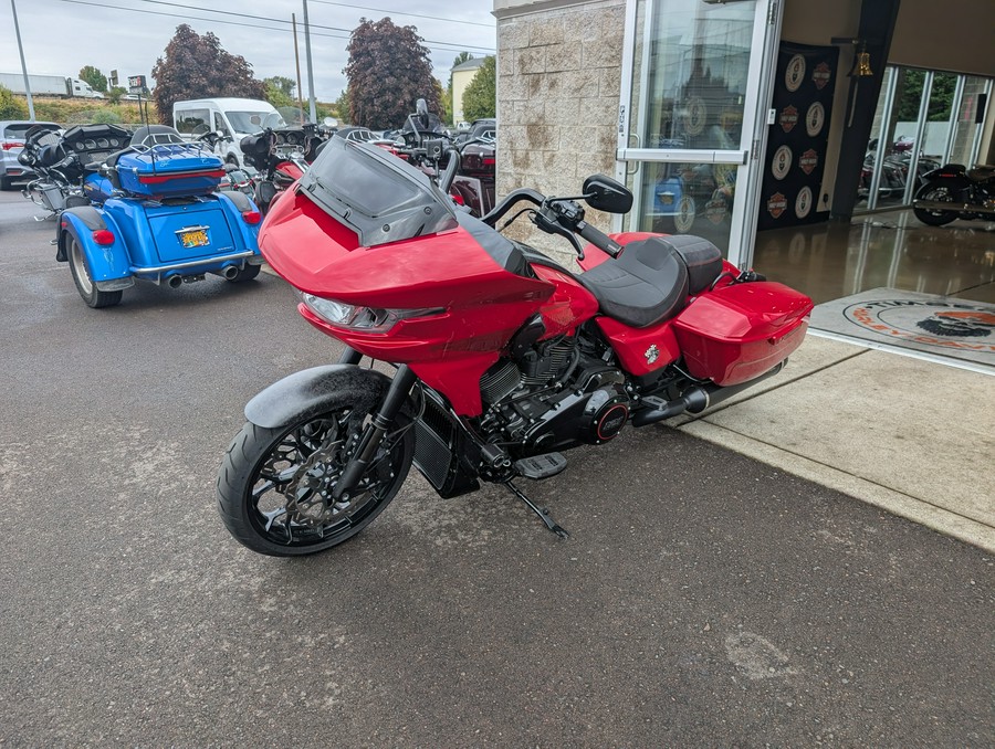2025 Harley-Davidson CVO™ Road Glide® ST