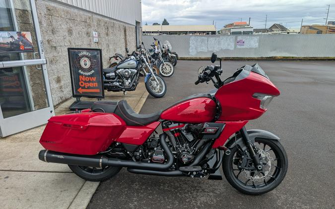2025 Harley-Davidson CVO™ Road Glide® ST