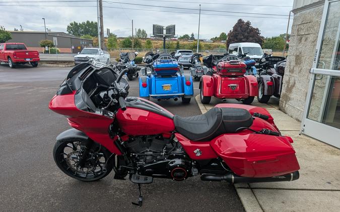 2025 Harley-Davidson CVO™ Road Glide® ST