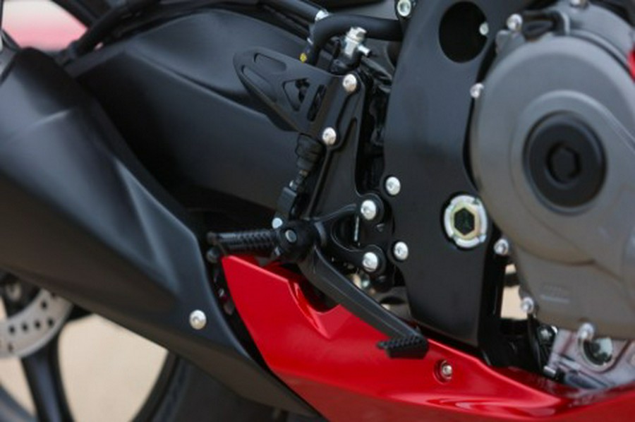 2027 Suzuki GSX-R600