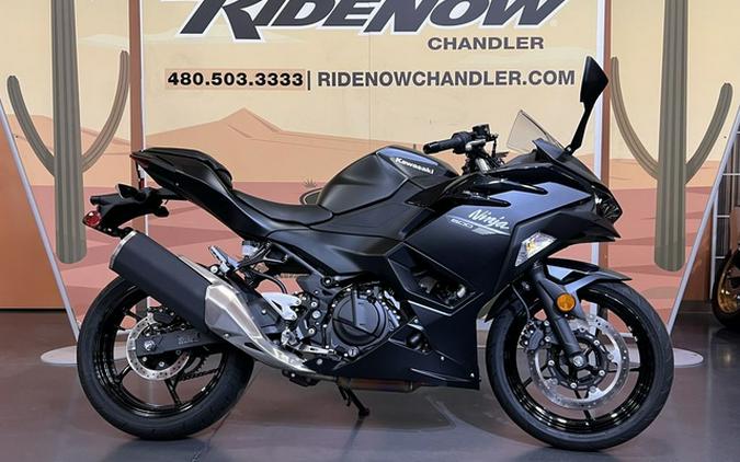2026 Kawasaki Ninja 500 Metallic Flat Spark Black
