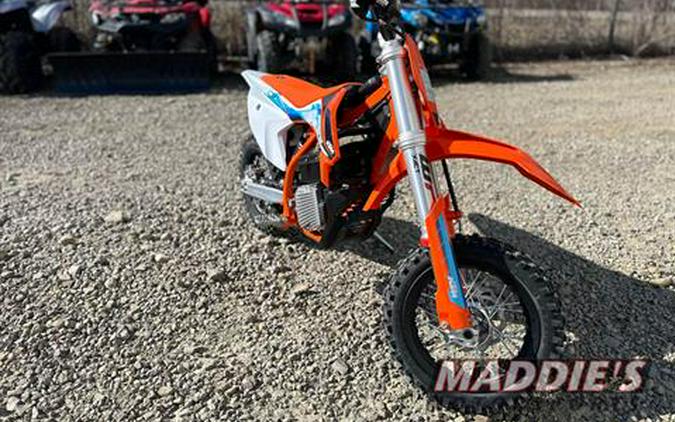 2024 KTM SX-E 3