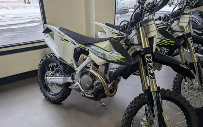 2026 Triumph TF 450-E