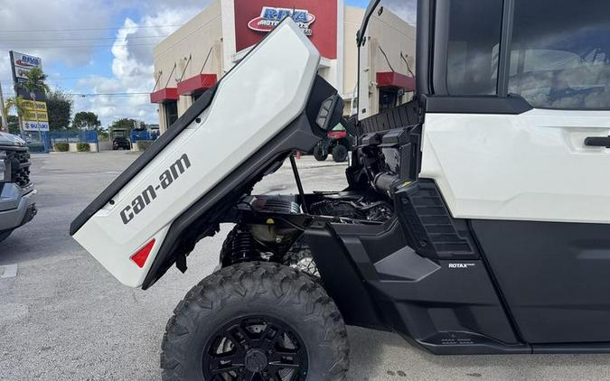 2026 Can-Am® Defender MAX Limited HD11