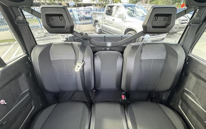 2026 Can-Am® Defender MAX Limited HD11