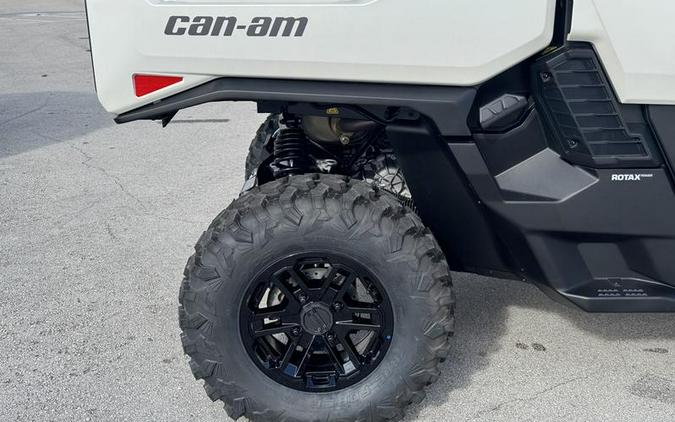 2026 Can-Am® Defender MAX Limited HD11