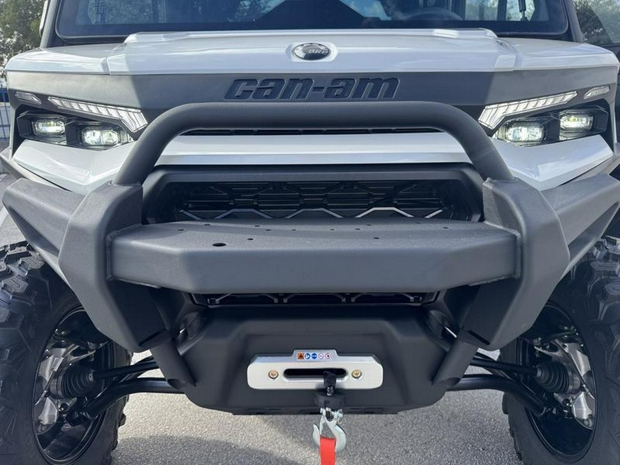 2026 Can-Am® Defender MAX Limited HD11