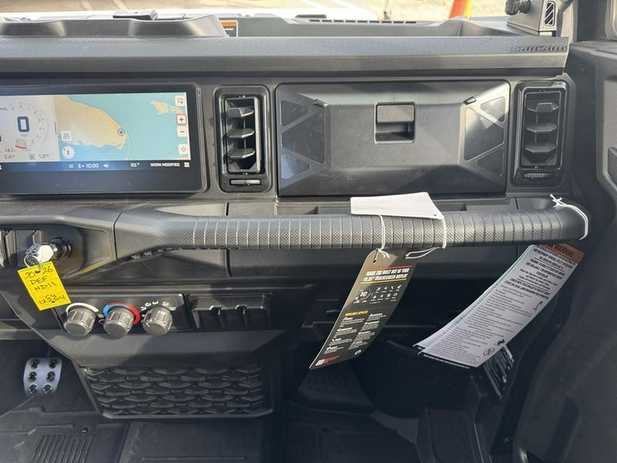 2026 Can-Am® Defender MAX Limited HD11