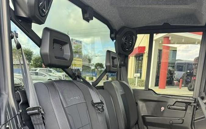 2026 Can-Am® Defender MAX Limited HD11