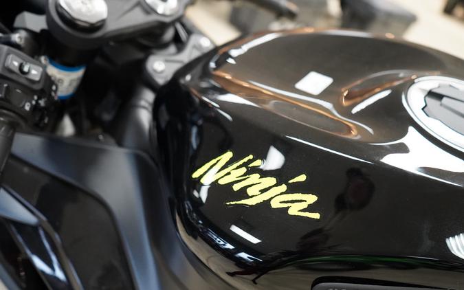 2023 Kawasaki Ninja ZX-6R
