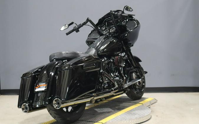 2021 Harley-Davidson Road Glide Special Vivid Black - Black Finish
