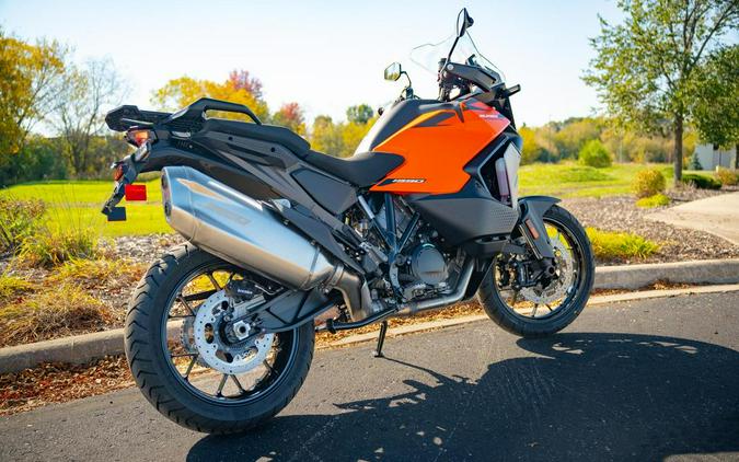 2027 KTM 1390 Super Adventure S EVO
