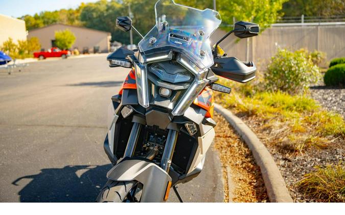 2027 KTM 1390 Super Adventure S EVO