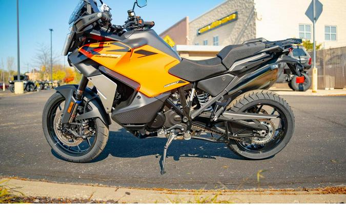 2027 KTM 1390 Super Adventure S EVO