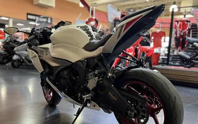 2025 Kawasaki Ninja ZX-6R